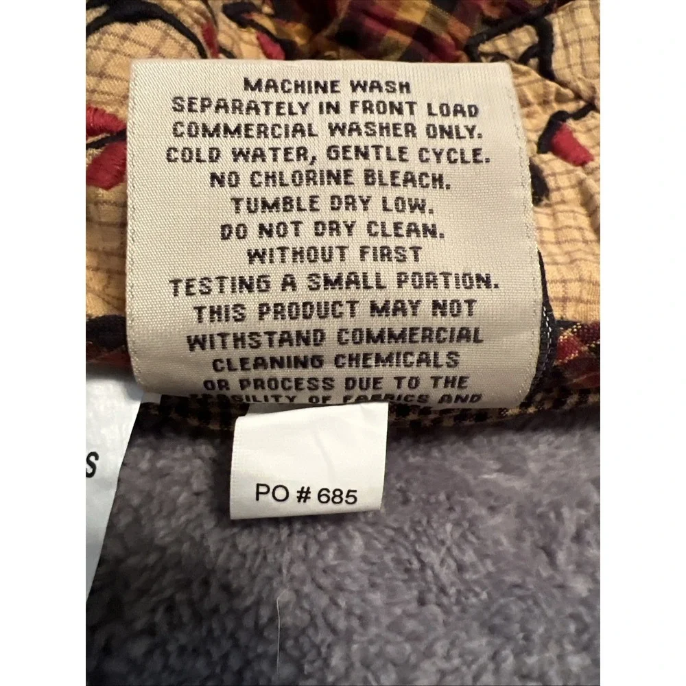 VHC Brands Heritage Farms Quilted Throw 50x60 Crow Star Primitive Country Wall